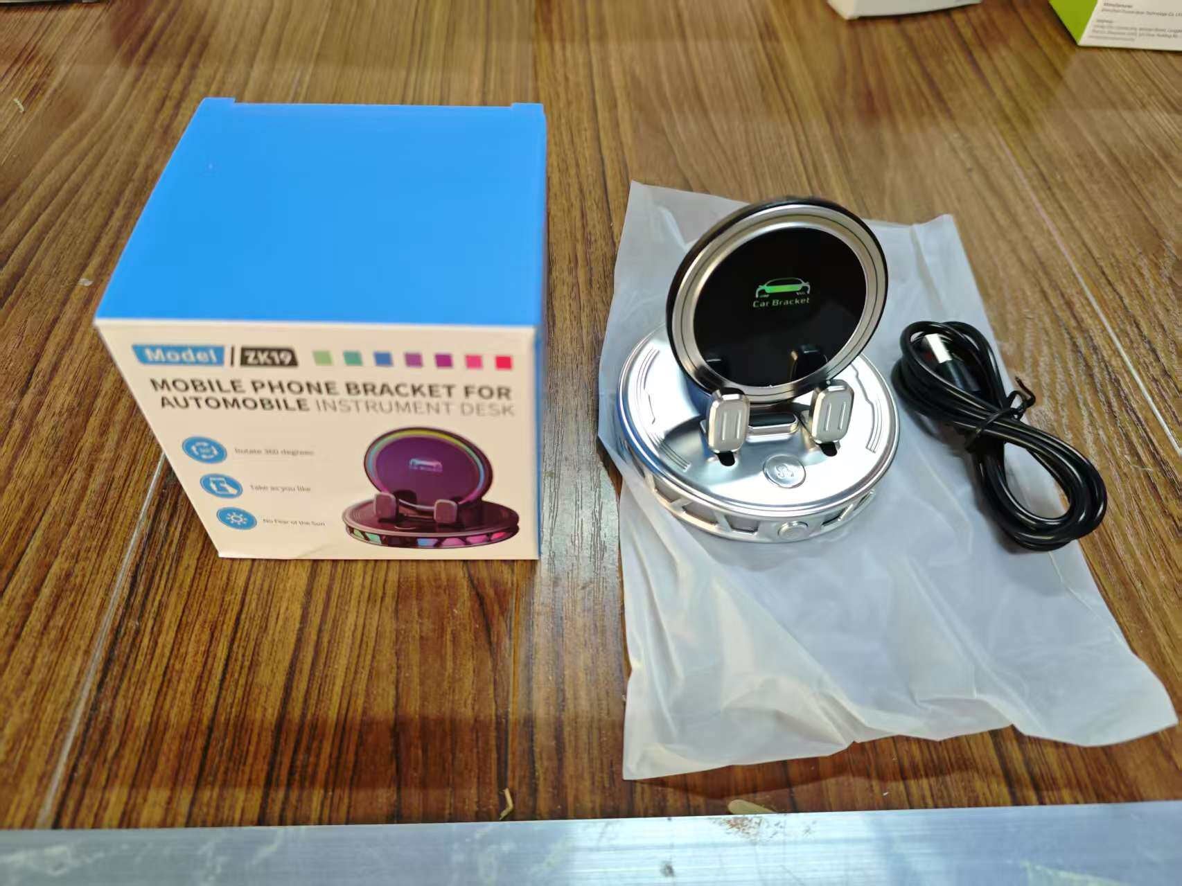 Gripvolt Auto-Clamp Car Phone Mount – Wireless Charging, 360° Flat Rotation, 7 Color Lights, Vacuum Suction